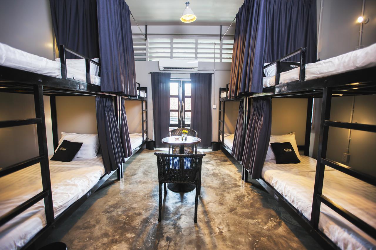 The Share Phnom Penh Hostel Exterior foto