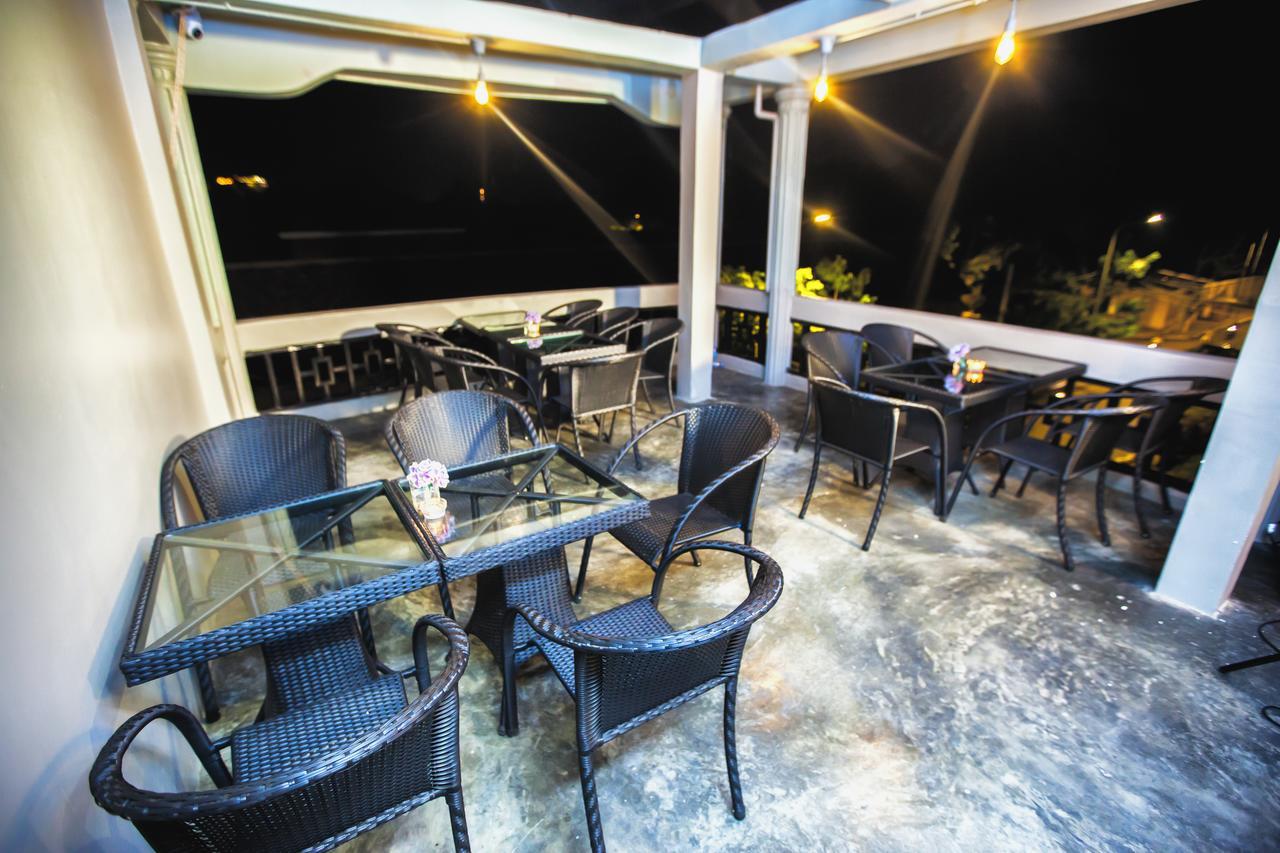 The Share Phnom Penh Hostel Exterior foto