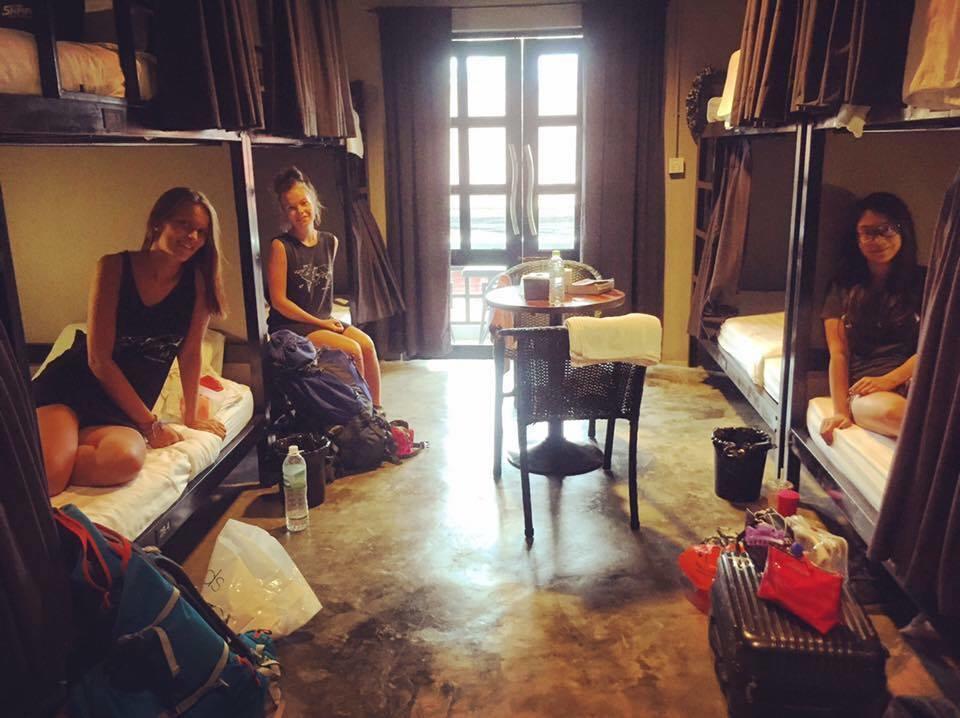 The Share Phnom Penh Hostel Exterior foto
